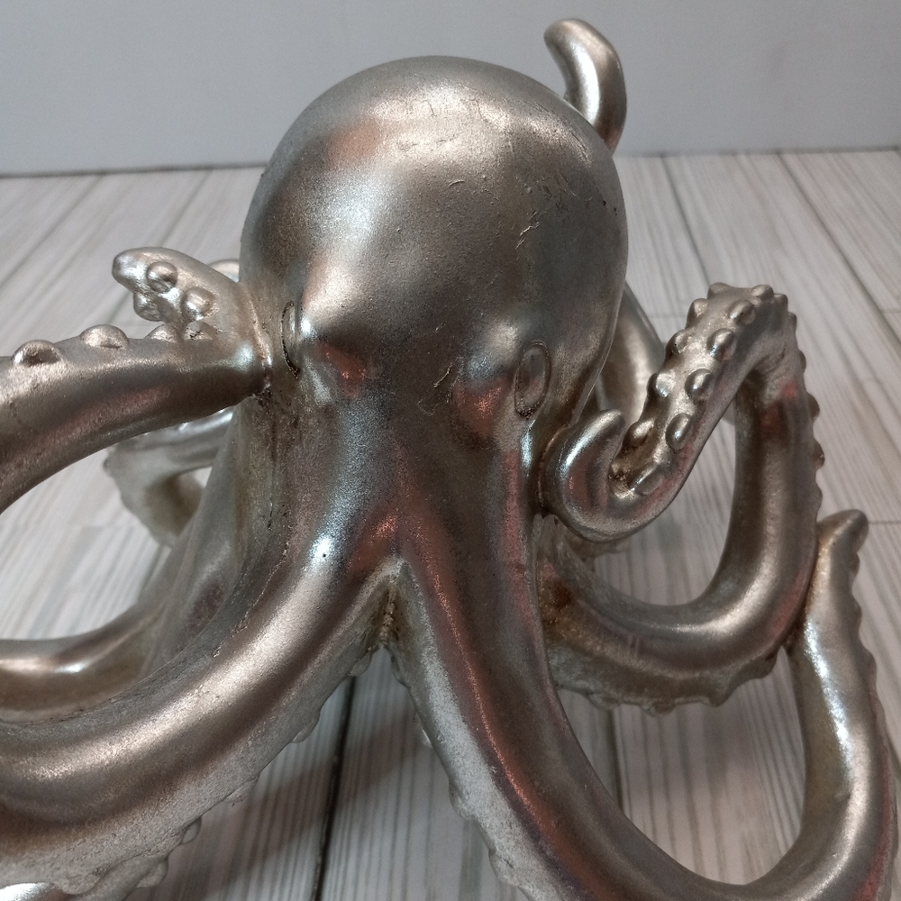 Decorative Silver Nautical Octopus Polyresin Statue Home Decor Accent - Picture 2 of 8